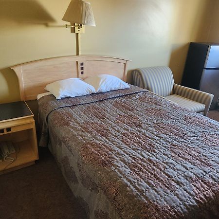 Hardisty Motel المظهر الخارجي الصورة